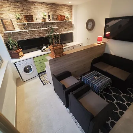 Kiki Apartment